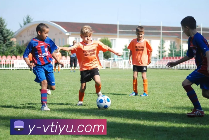 广东宏远对阵强敌的精彩赛事回顾与分析，球迷热情高涨的背后故事